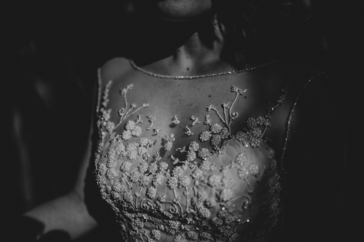 Vintage boho chic wedding in abandoned neoislamic villa Rafut