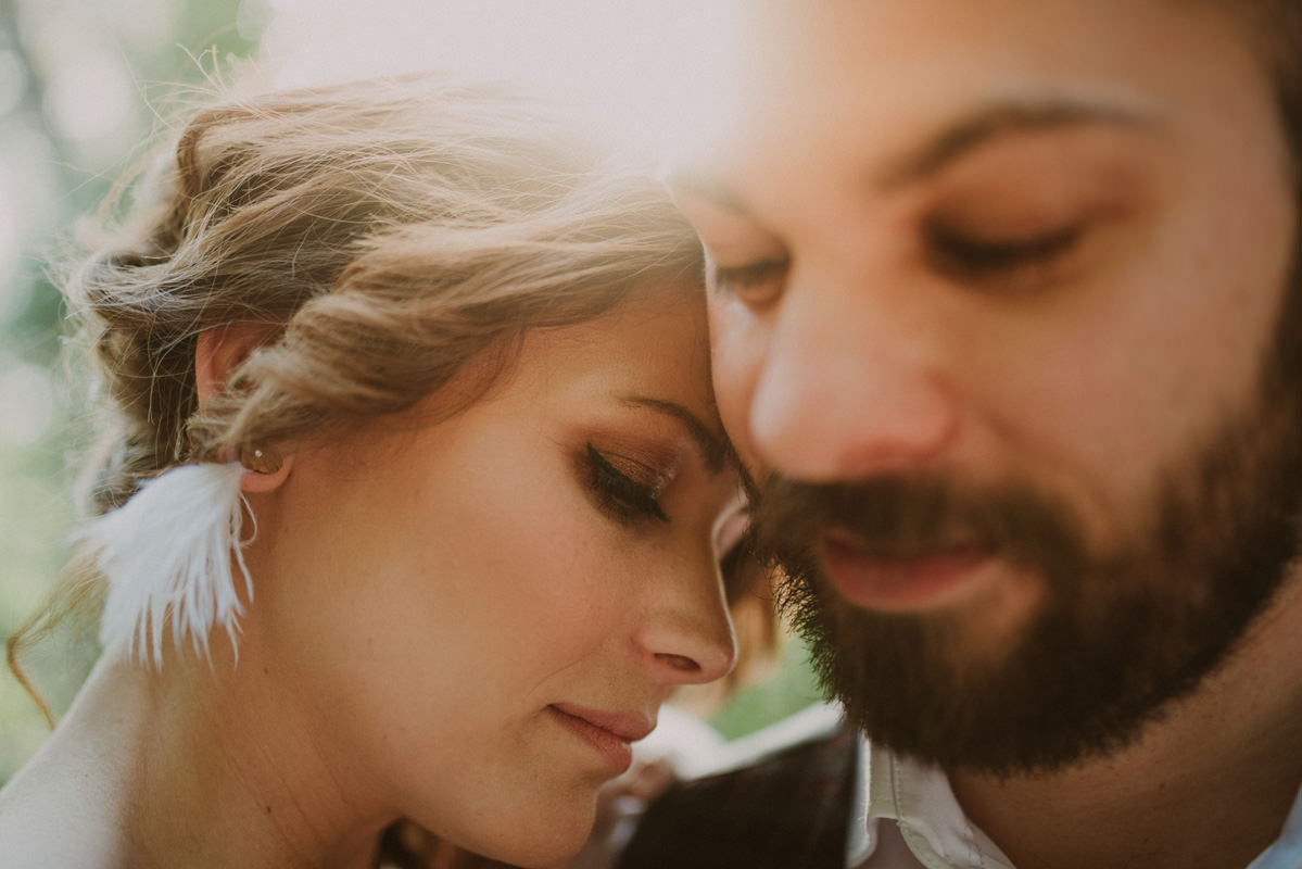 Vintage boho chic wedding in abandoned neoislamic villa Rafut