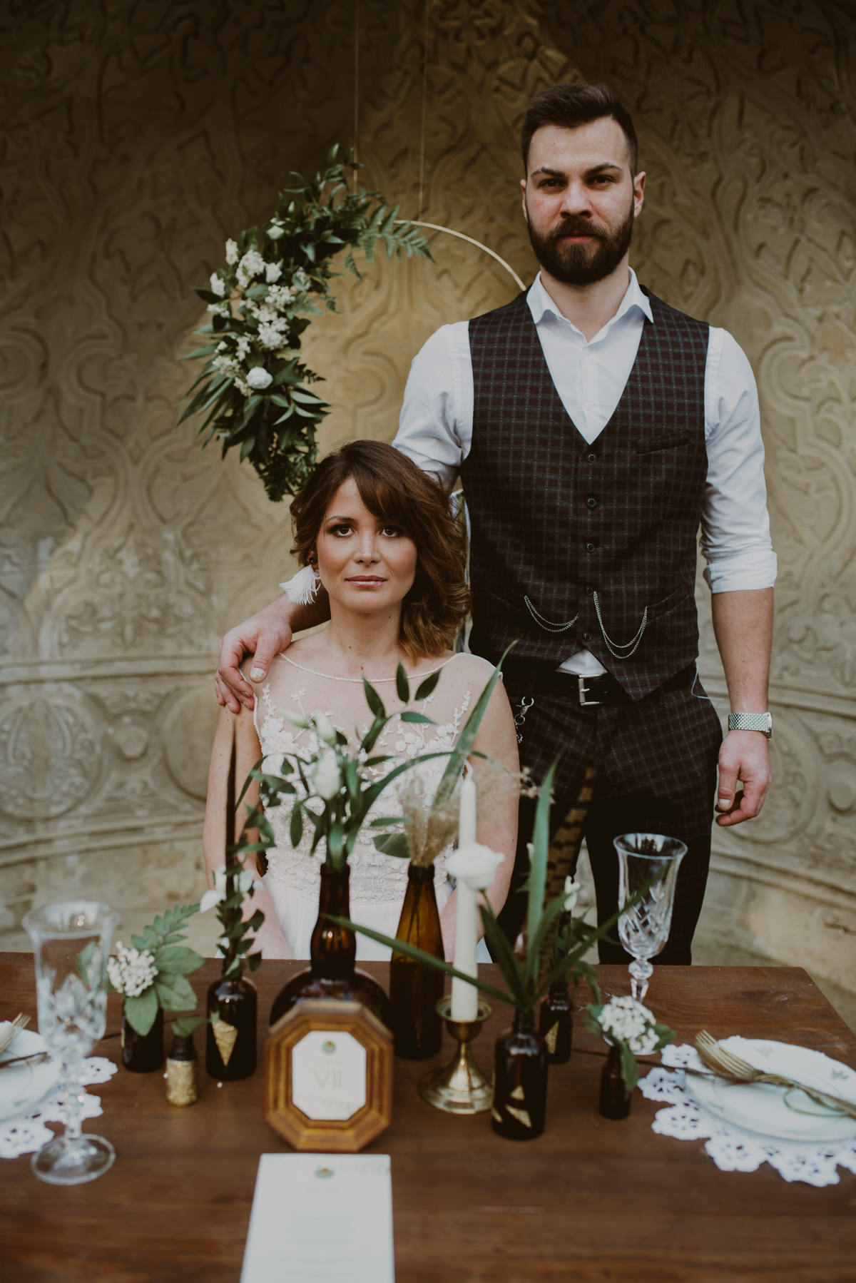 Vintage boho chic wedding in abandoned neoislamic villa Rafut