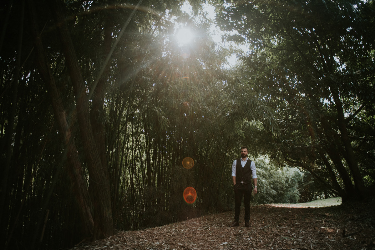 Vintage boho chic wedding in abandoned neoislamic villa Rafut