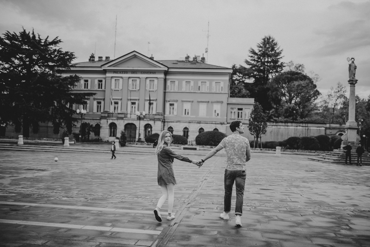 Italy engagement photographer