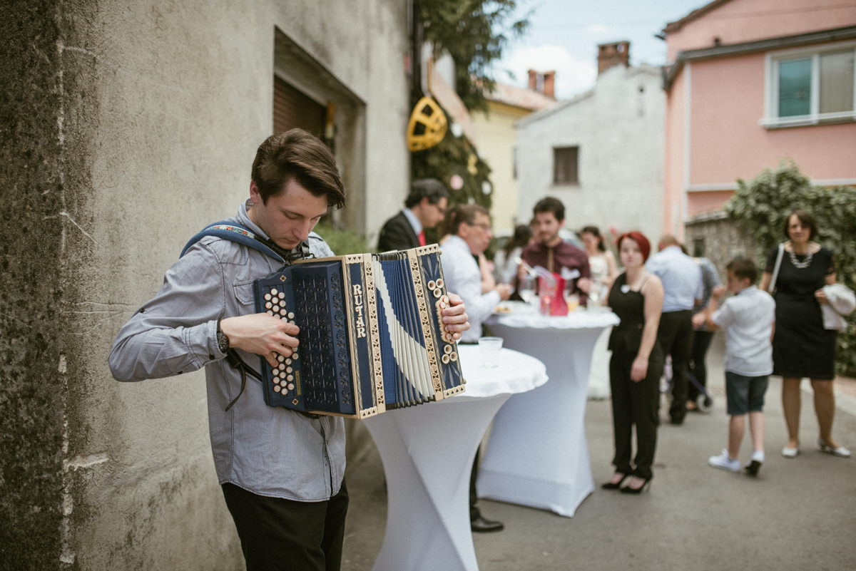 Vipava Valley wedding photographer
